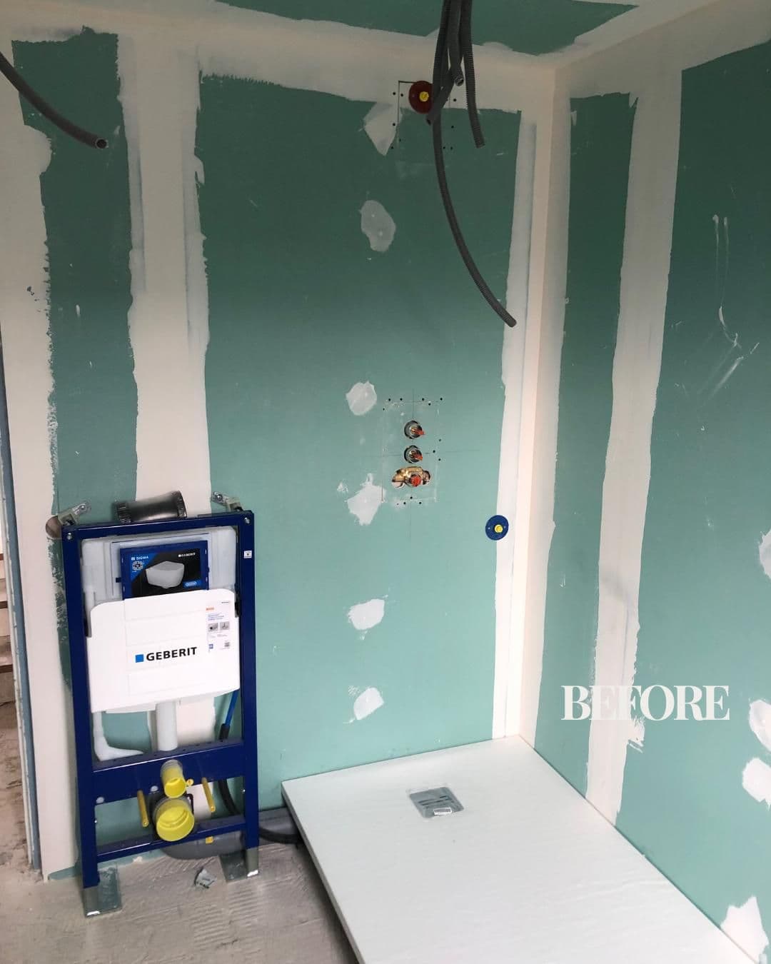 Rénovation complète d'une salle de bain à Morsang-sur-Orge — avant